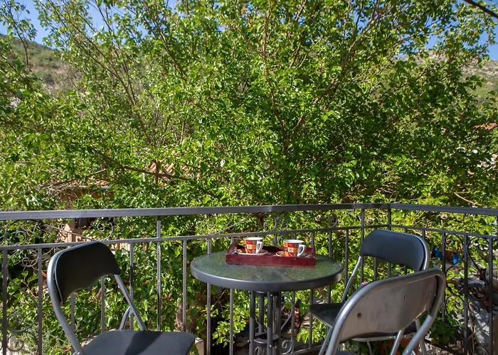 Konstantino's House Case de vacanță Agios Ilias (Lefkada)